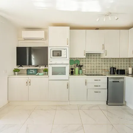 Apartment Ocean View La Caleta